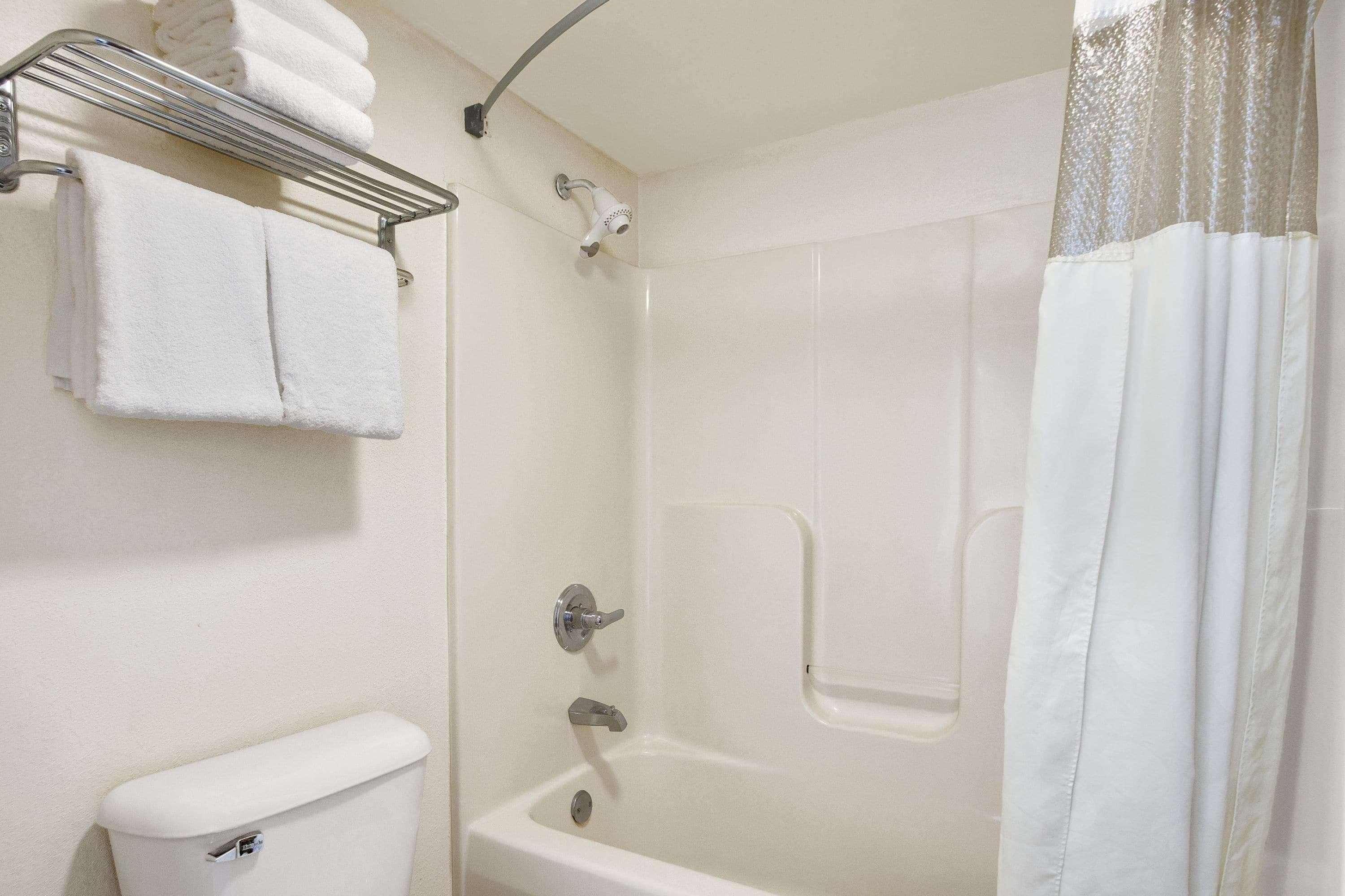 Days Inn By Wyndham Lexington-Columbia מראה חיצוני תמונה